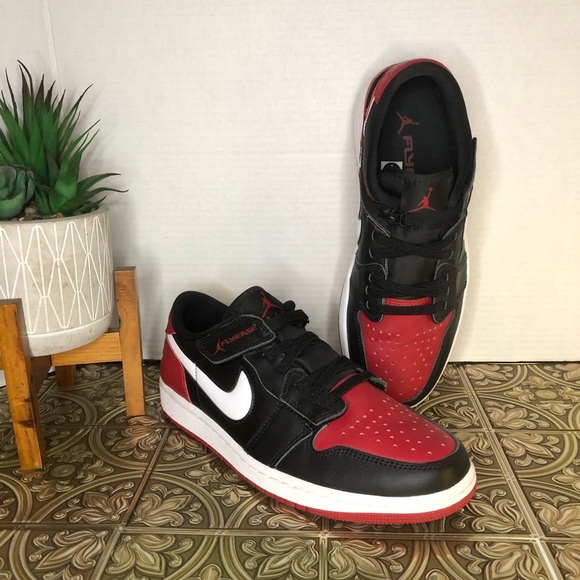 NIKE AIR JORDAN 1 LOW FLYEASE (GS) Jordan Black and Red Sneakers Men’s size 8 - Picture 2 of 16